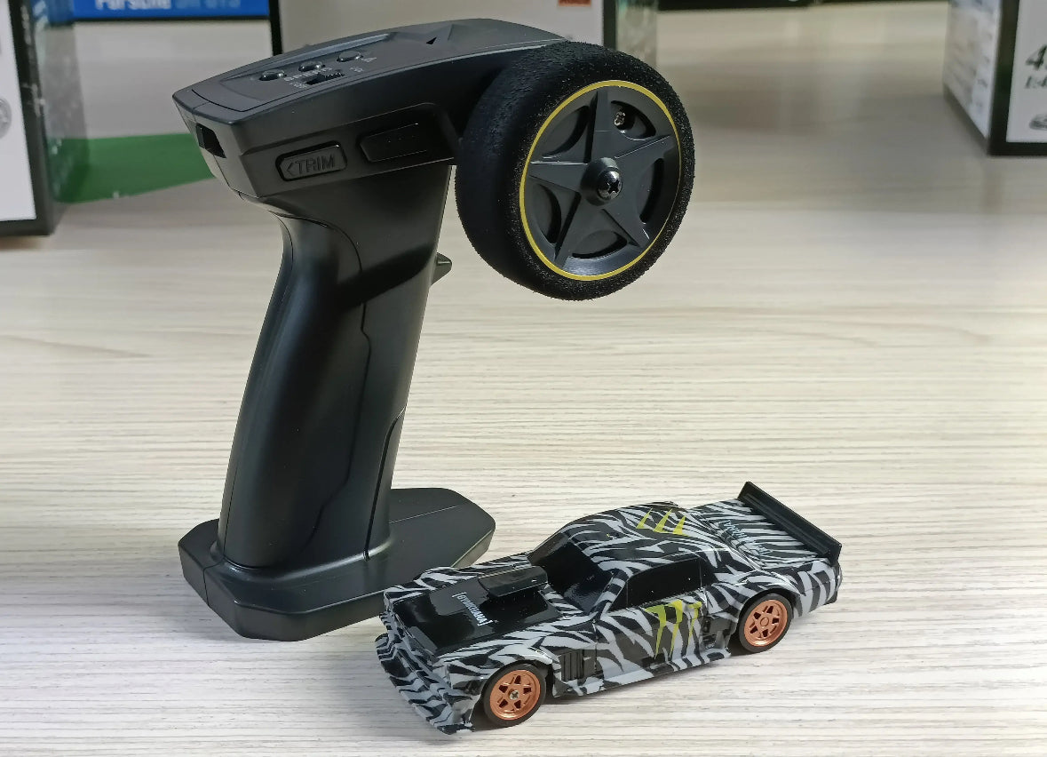 DriftX 43 – Mini Voiture RC 4WD Haute Vitesse